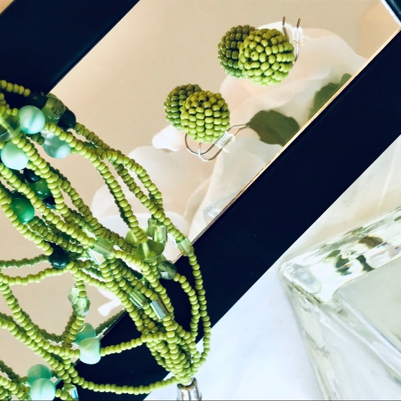 GIOVANNA CHANTAL Handmade Spiked Earrings - Green - Picture 4 of 8